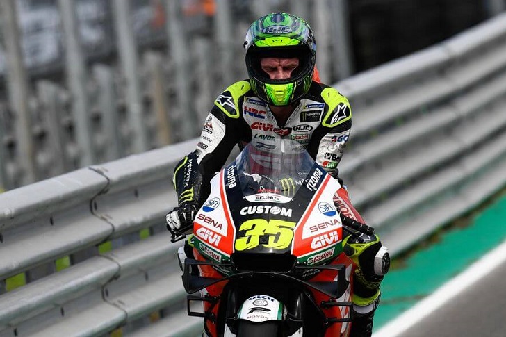 Cal Crutchlow rises an independent Honda.