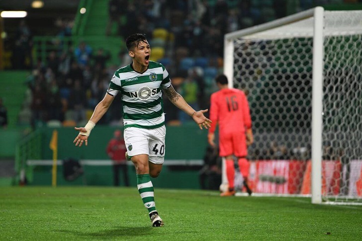 Fredy Montero in action for Sporting Lisbon