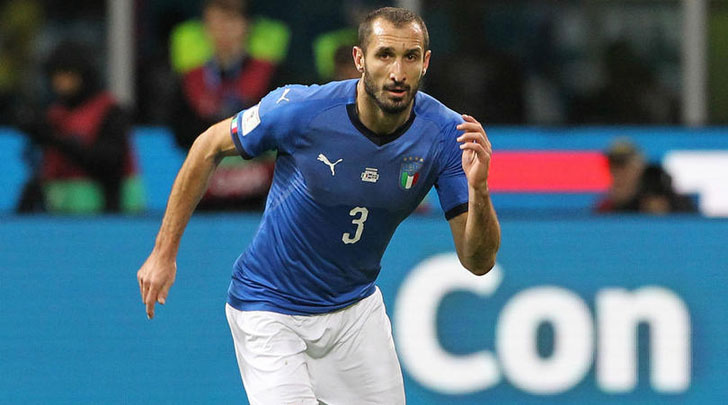 Giorgio Chiellini in action for Italy.